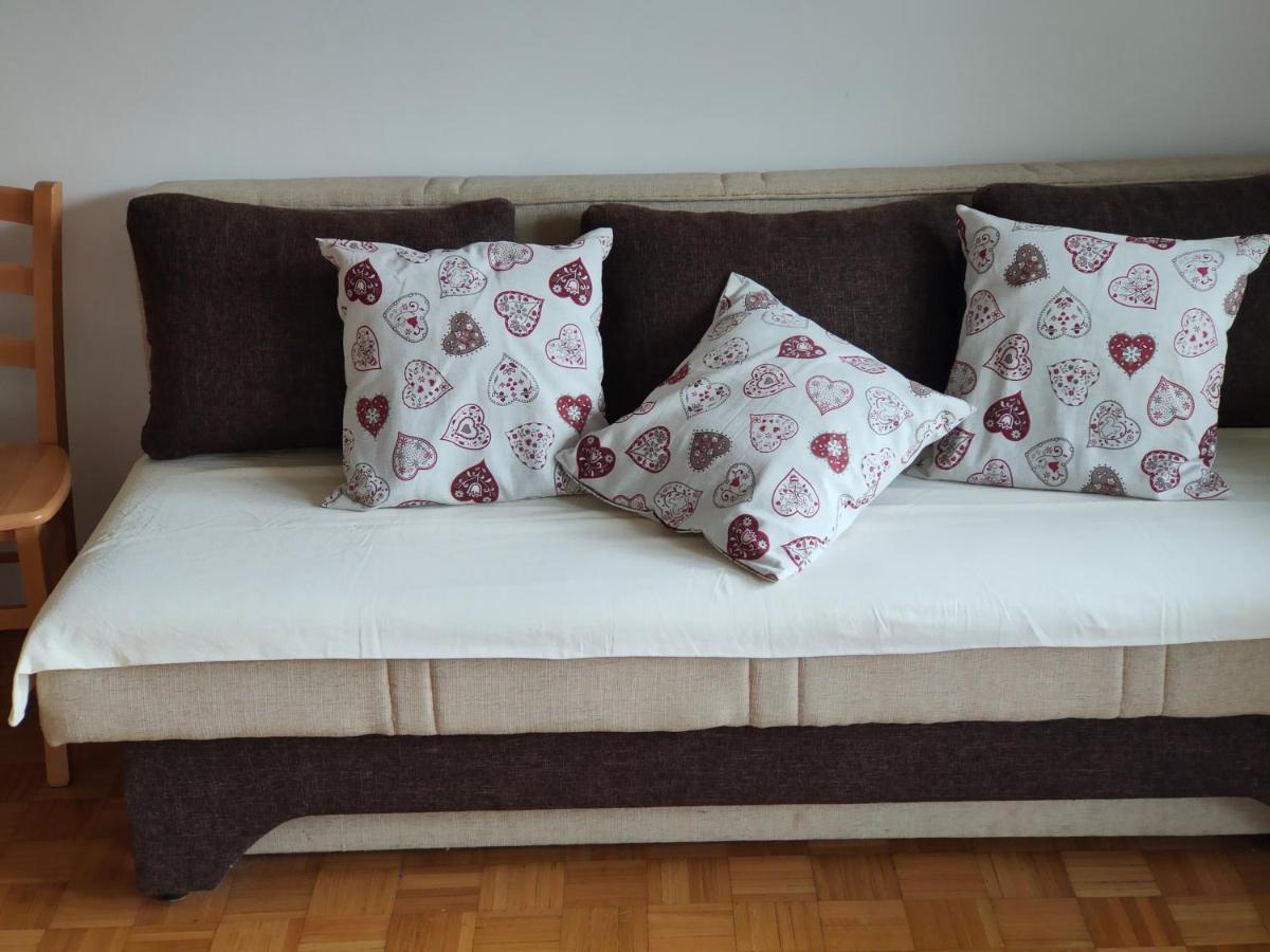 Rooms And Apartment Na Poljani Skofja Loka ภายนอก รูปภาพ
